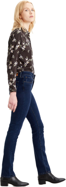 Спортивная одежда