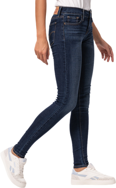 Спортивная одежда