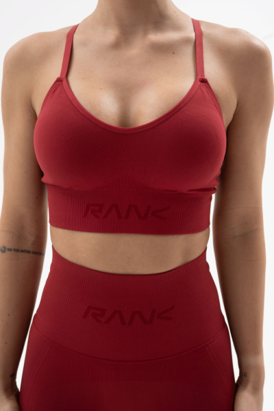 Спортивный топ