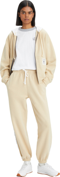 Спортивные штаны