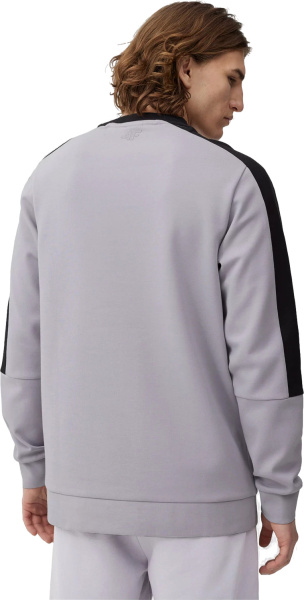 Спортивная одежда