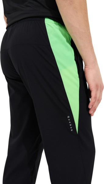 Спортивные штаны