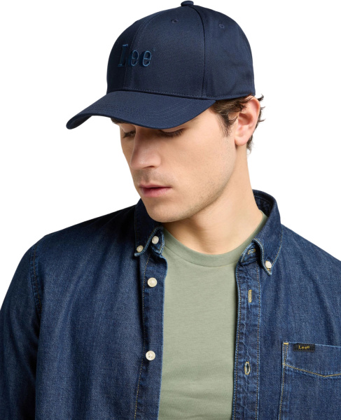 Женская кепка