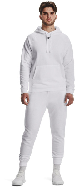 Спортивная одежда