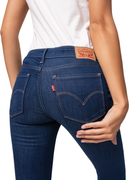 Спортивная одежда