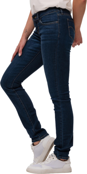 Спортивная одежда