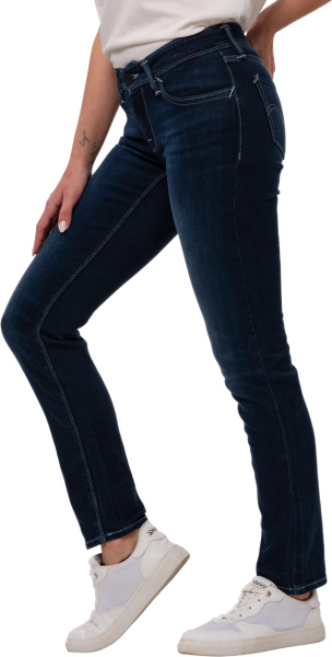 Спортивная одежда