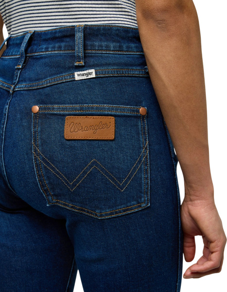 Спортивная одежда