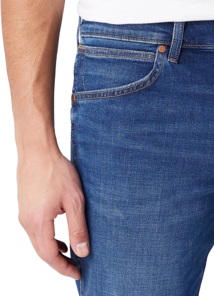 Спортивная одежда