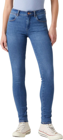 Спортивная одежда