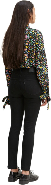 Спортивная одежда