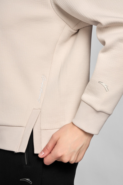 Спортивная одежда