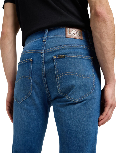 Спортивная одежда