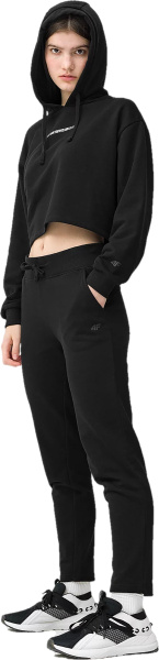 Спортивные штаны