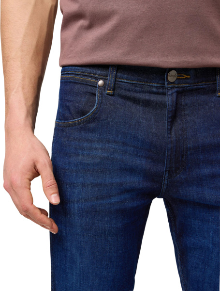 Спортивная одежда