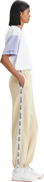 Спортивные штаны