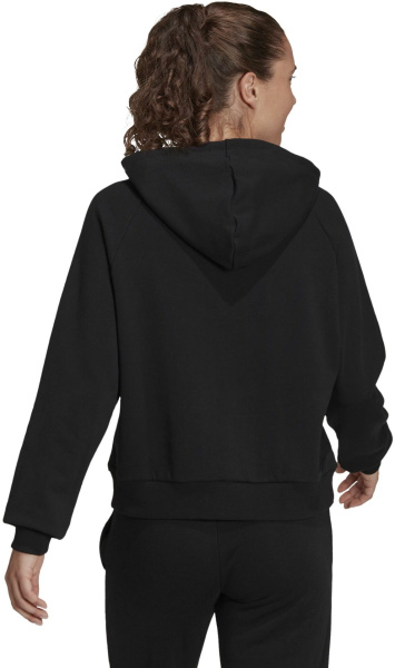 Спортивная одежда