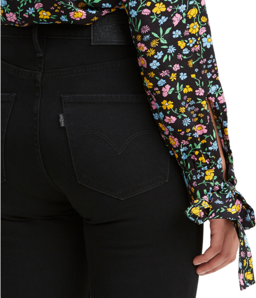 Спортивная одежда