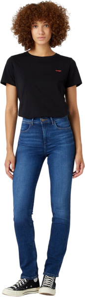 Спортивная одежда