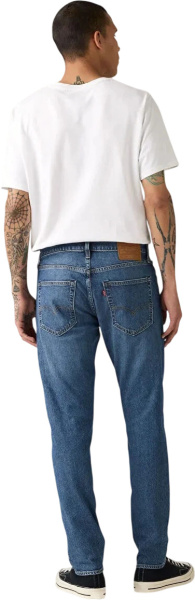 Спортивная одежда