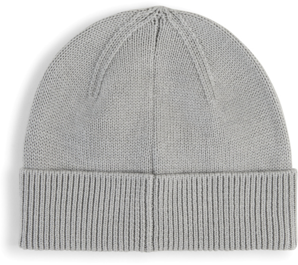 Зимняя шапка