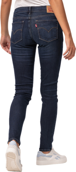 Спортивная одежда