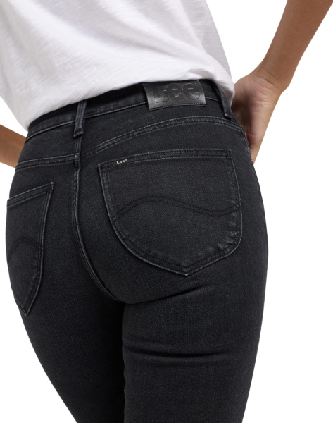 Спортивная одежда