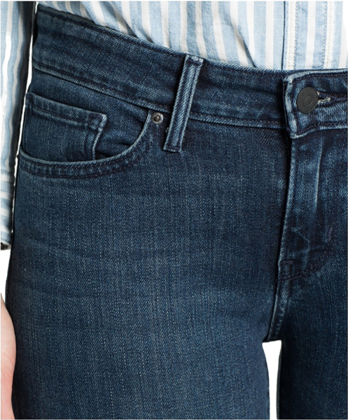 Спортивная одежда