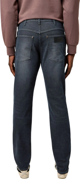 Спортивная одежда