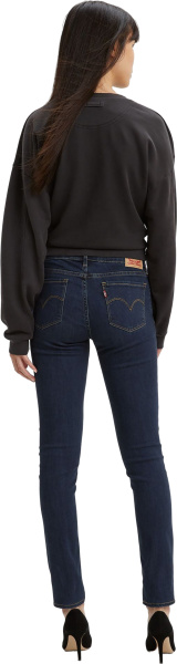 Спортивная одежда