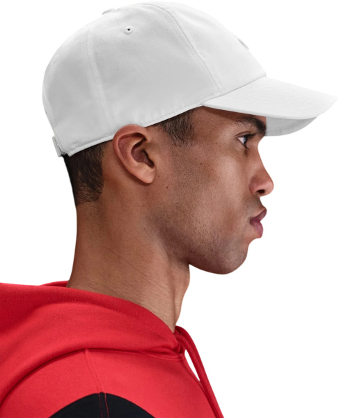 Женская кепка