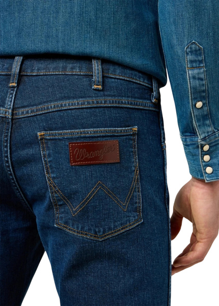 Спортивная одежда