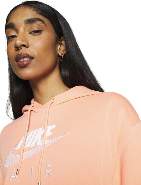 Спортивная одежда