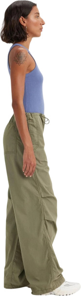 Спортивные штаны