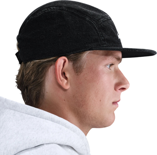 Женская кепка