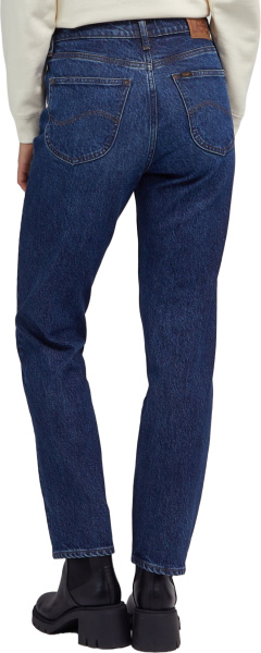 Спортивная одежда