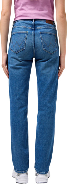 Спортивная одежда