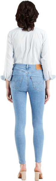 Спортивная одежда