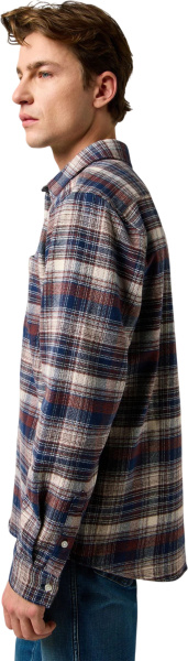 Мужская рубашка