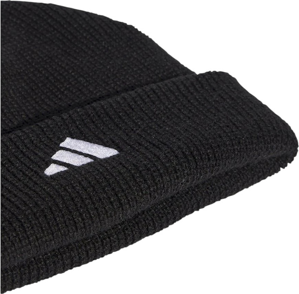 Зимняя шапка