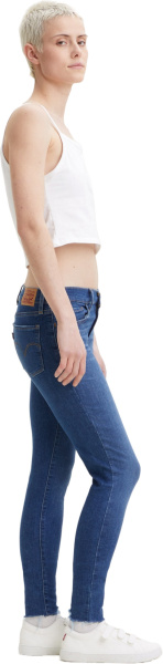 Спортивная одежда