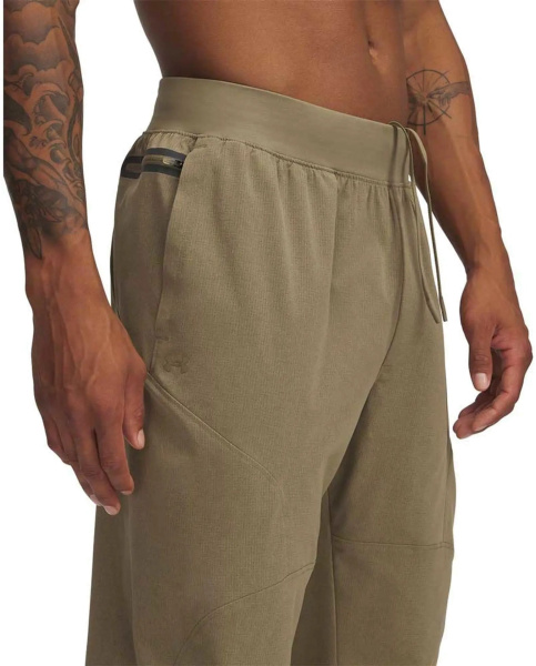 Спортивные штаны