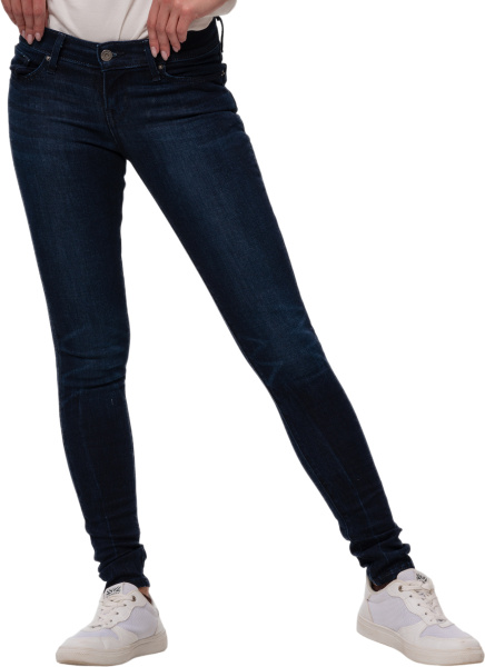 Спортивная одежда