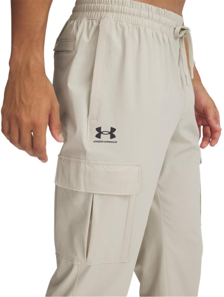 Спортивные штаны