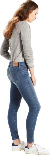 Спортивная одежда