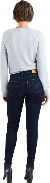 Спортивная одежда