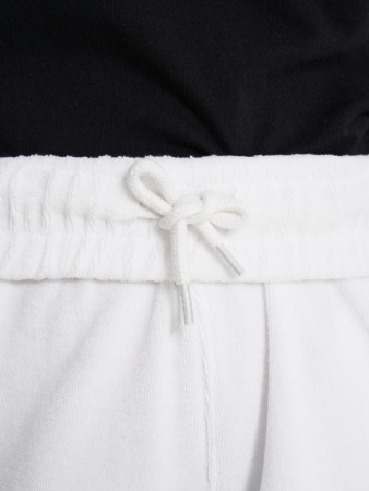 630536-908 Шорты для женщин Шорты Gelli Short, белый 630536-908 купить в интернет-магазине спортивной одежды в Череповце