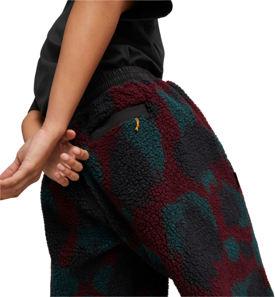 Спортивные штаны