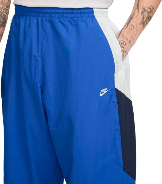 Спортивные штаны