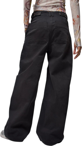 Спортивные штаны